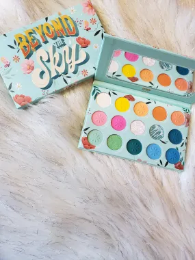 Beyond the Sky from Kara Beauty 15 color eyeshadow palette