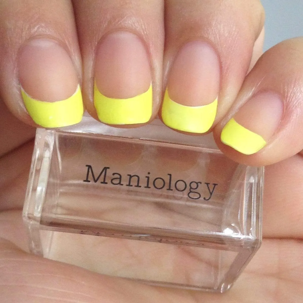 Classic French Nails Bundle: 1 Plate, 2 Polishes, Top Coat, Stamper & Scraper