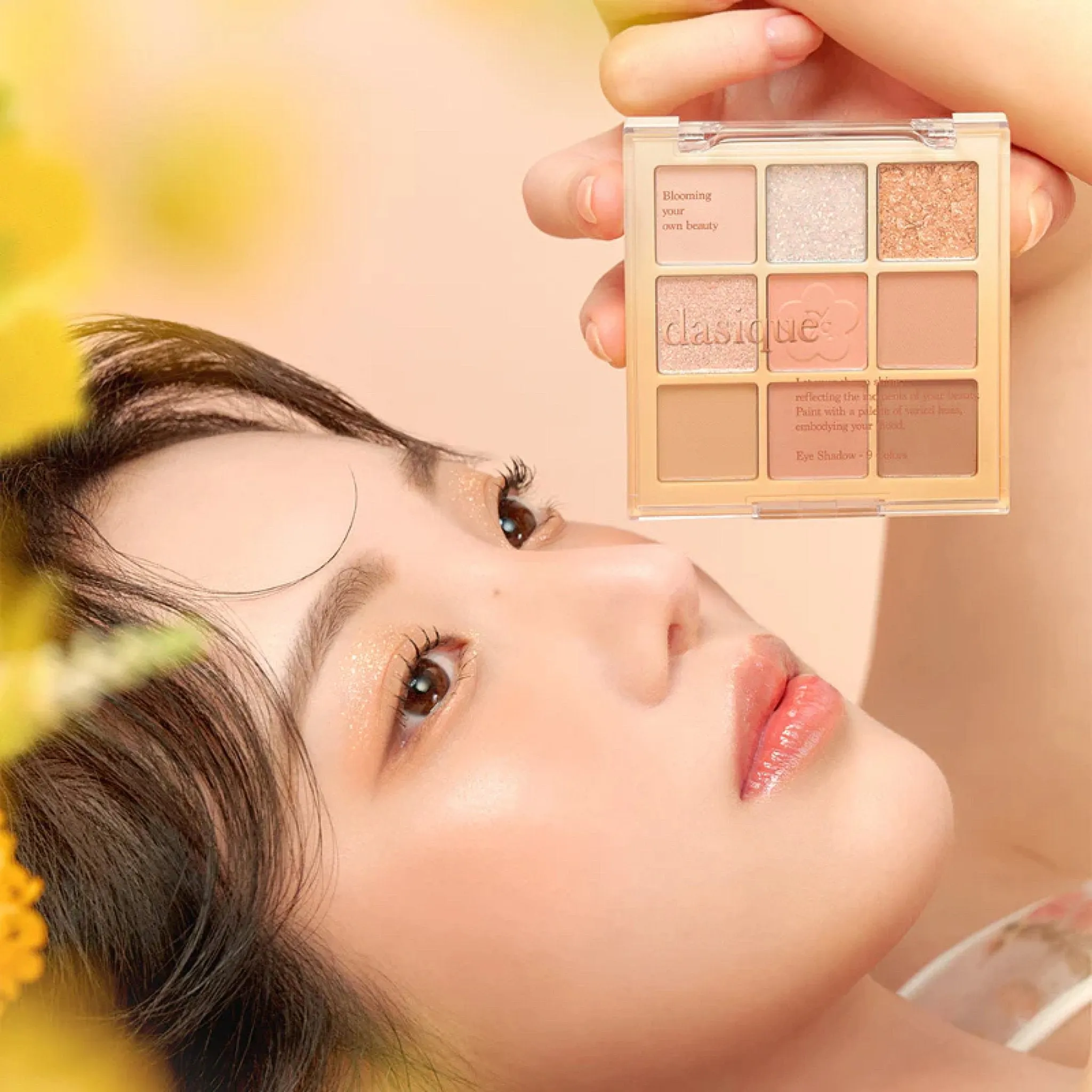 Dasique Eye Shadow Palette 26 Golden Flower