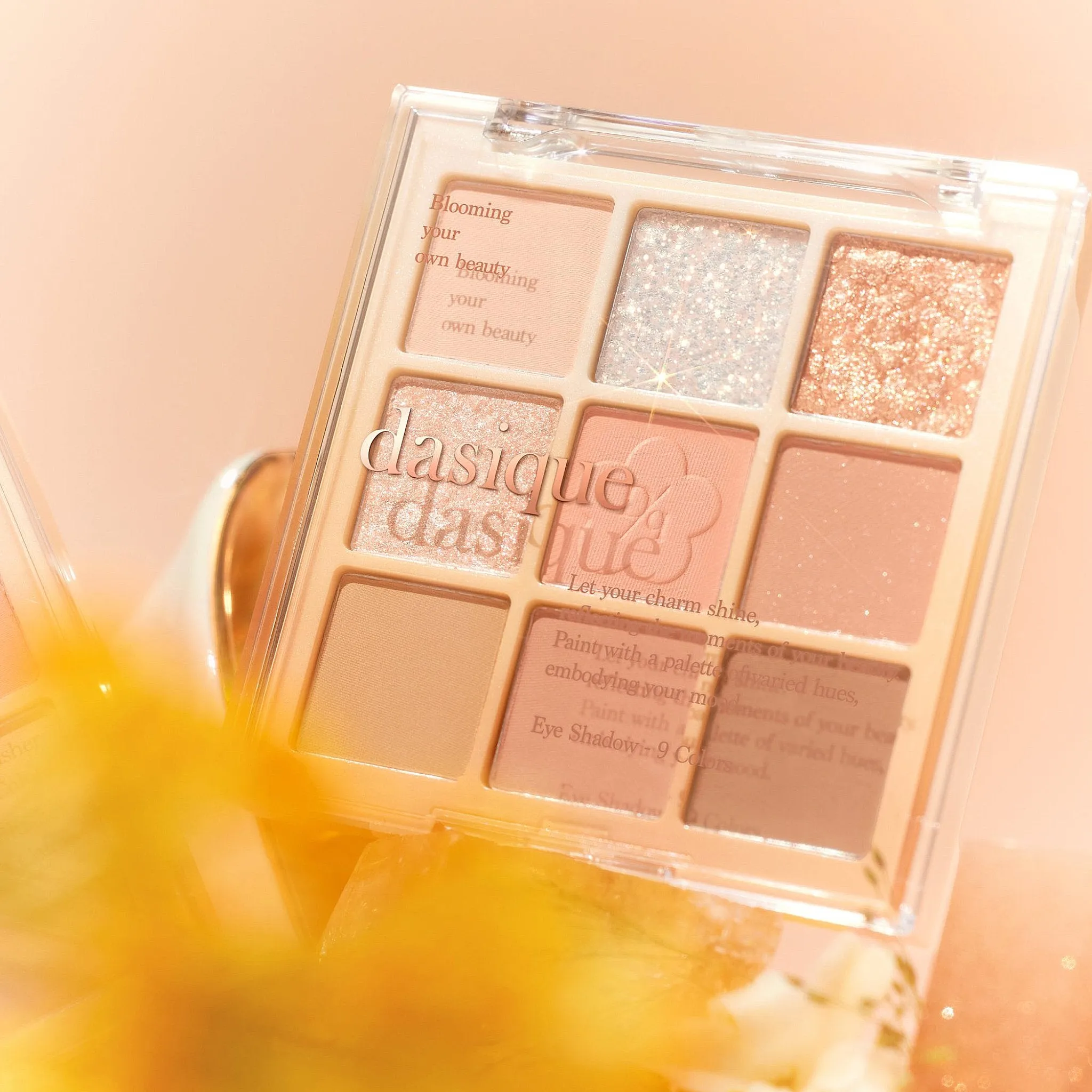 Dasique Eye Shadow Palette 26 Golden Flower