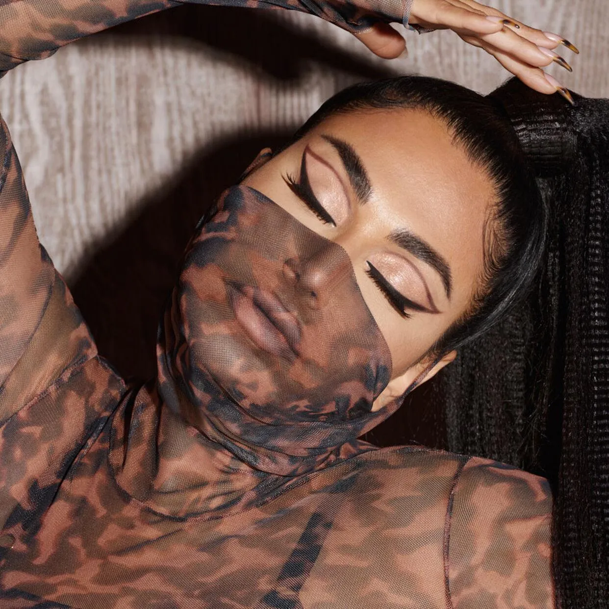 Huda beauty - Brown Obsessions Eyeshadow Palettes - Chocolate