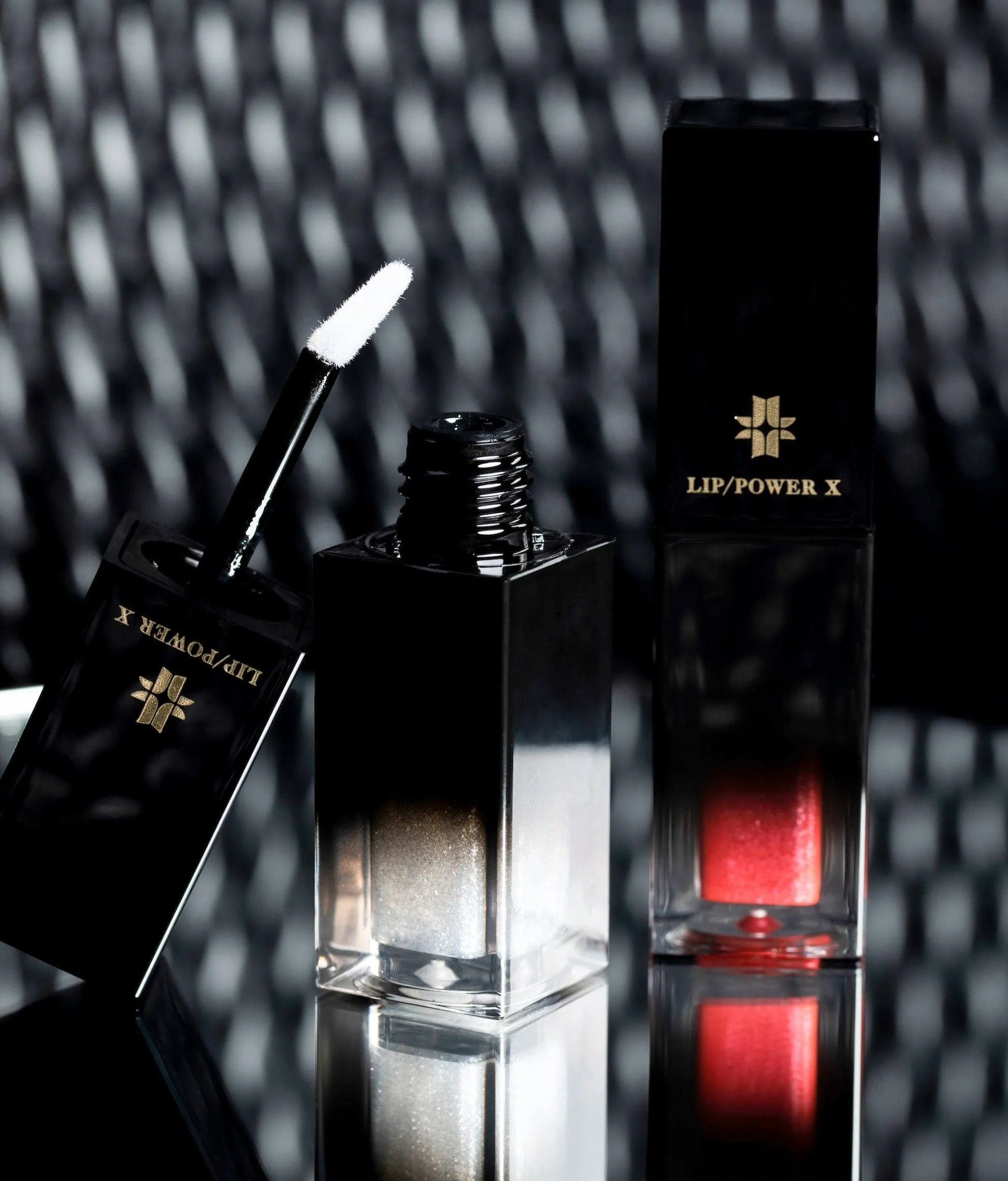 LIP/POWER X - The Glittering Lip Gloss