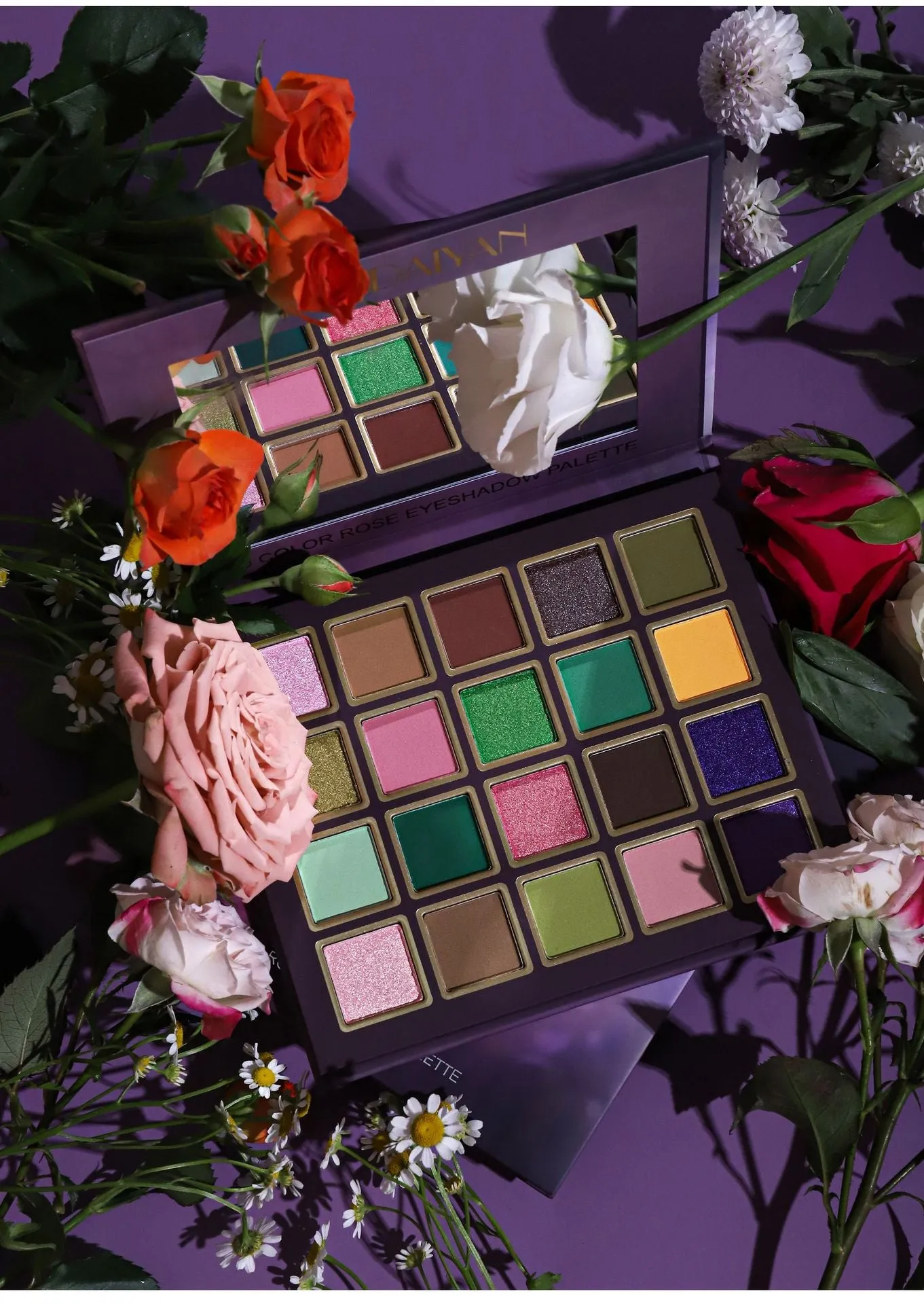 MA596 - 20-Color Eyeshadow palette