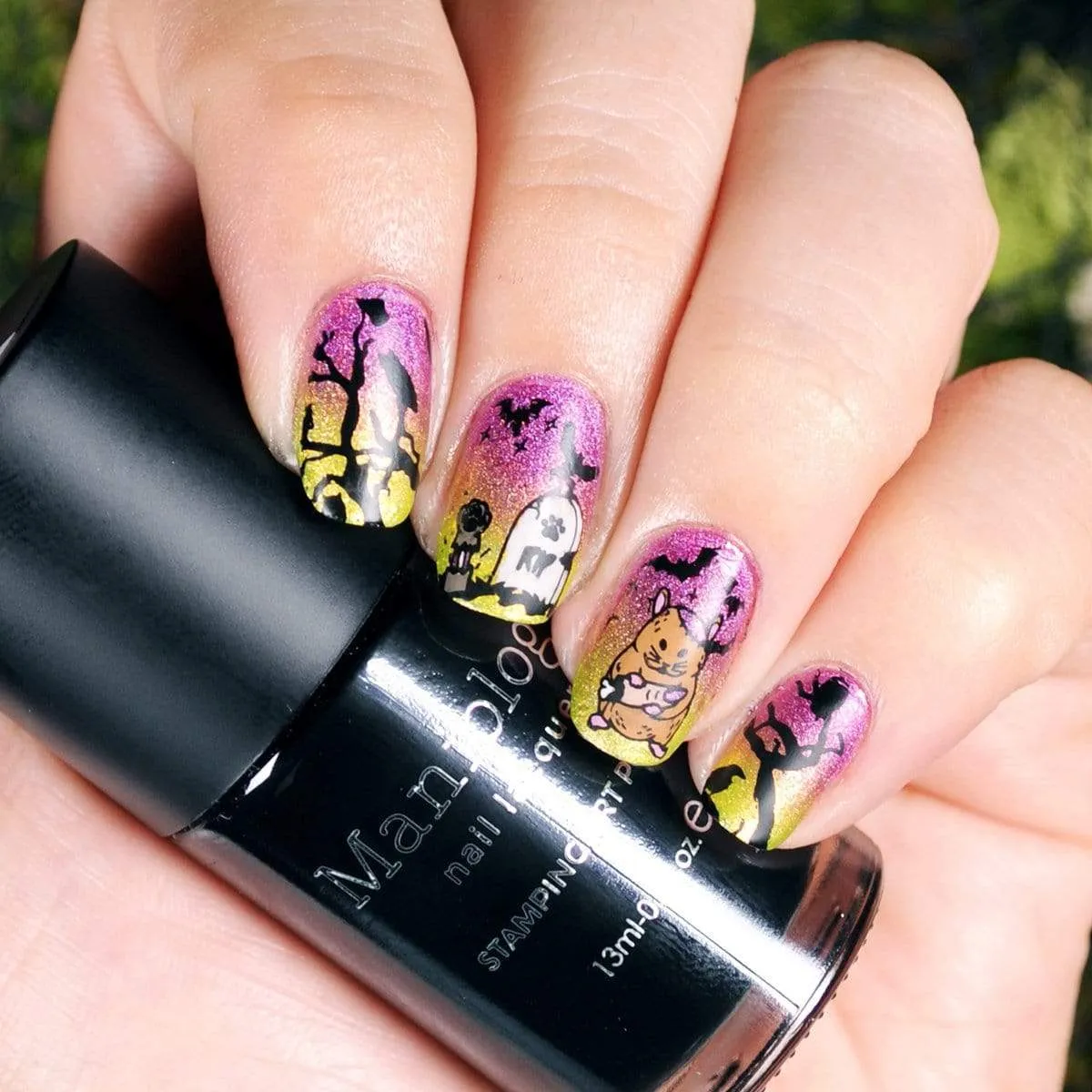Thriller (B348) - Holographic Fuchsia Stamping Polish